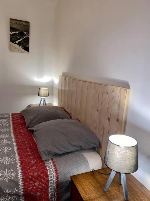 Charmant Appartement Renove Au Coeur Du Village Сен-Мартен-Везюби Экстерьер фото